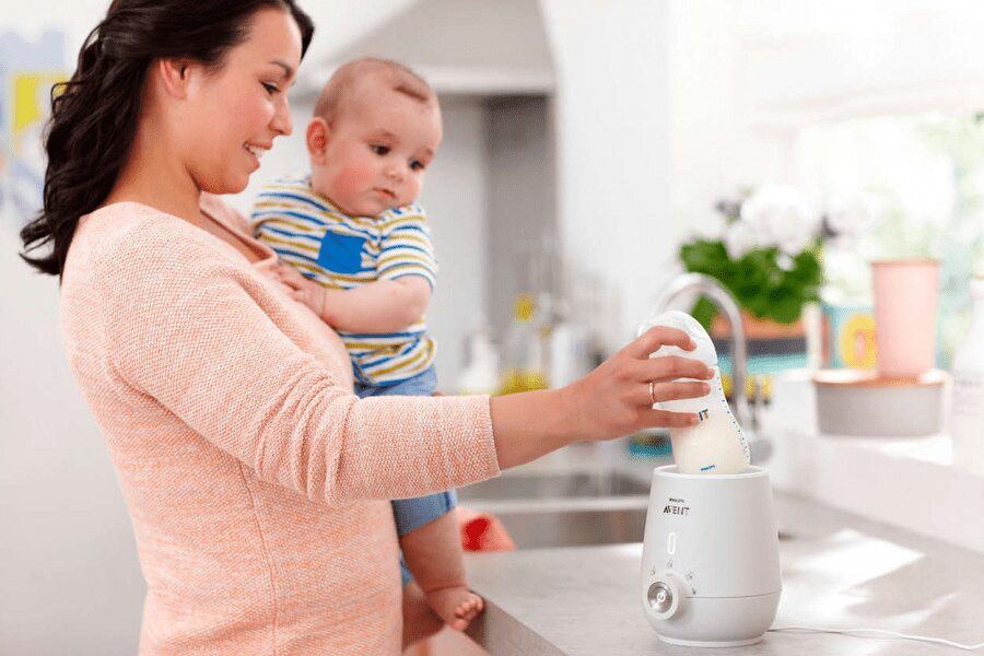 Có thể dùng máy hâm sữa để hâm nóng sữa mẹ