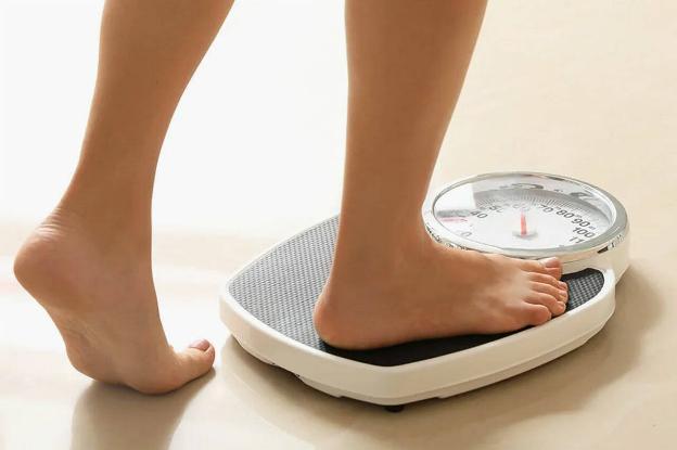 Duy trì cân nặng là một cách cân bằng nội tiết tố nữ