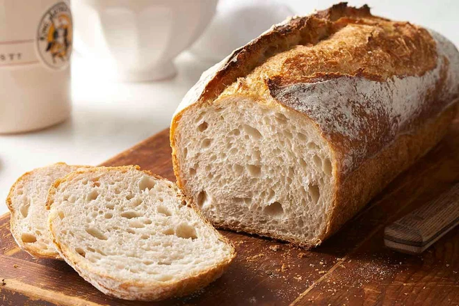 Bánh mì bột chua hỗ trợ giảm cân